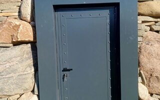 наружная дверь с порошковым покрытием для погреба